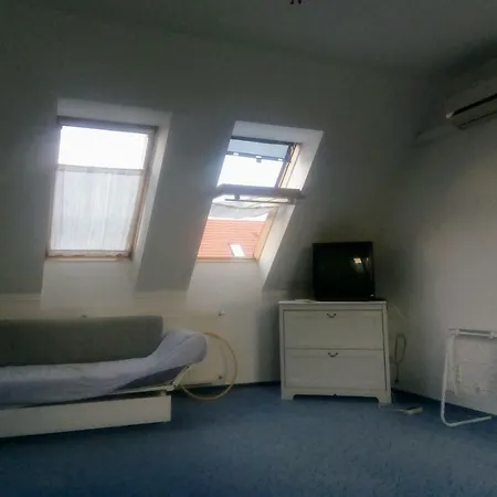 Fuveszkert Apartman 公寓 *